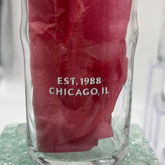 8 Goose Island Beer Co. Glasses. Est. 1988 Chicago, IL. Sold As One Lot. Home - Picture 4 of 8